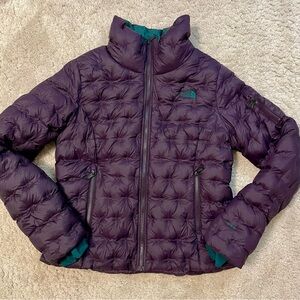 Women’s The North Face Holladown Crop 550-Down Purple/Green Size Large (NWOT)
